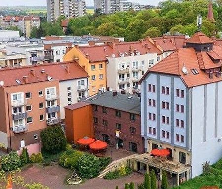 Hotel Spichlerz Старгард-Щециньски Экстерьер фото