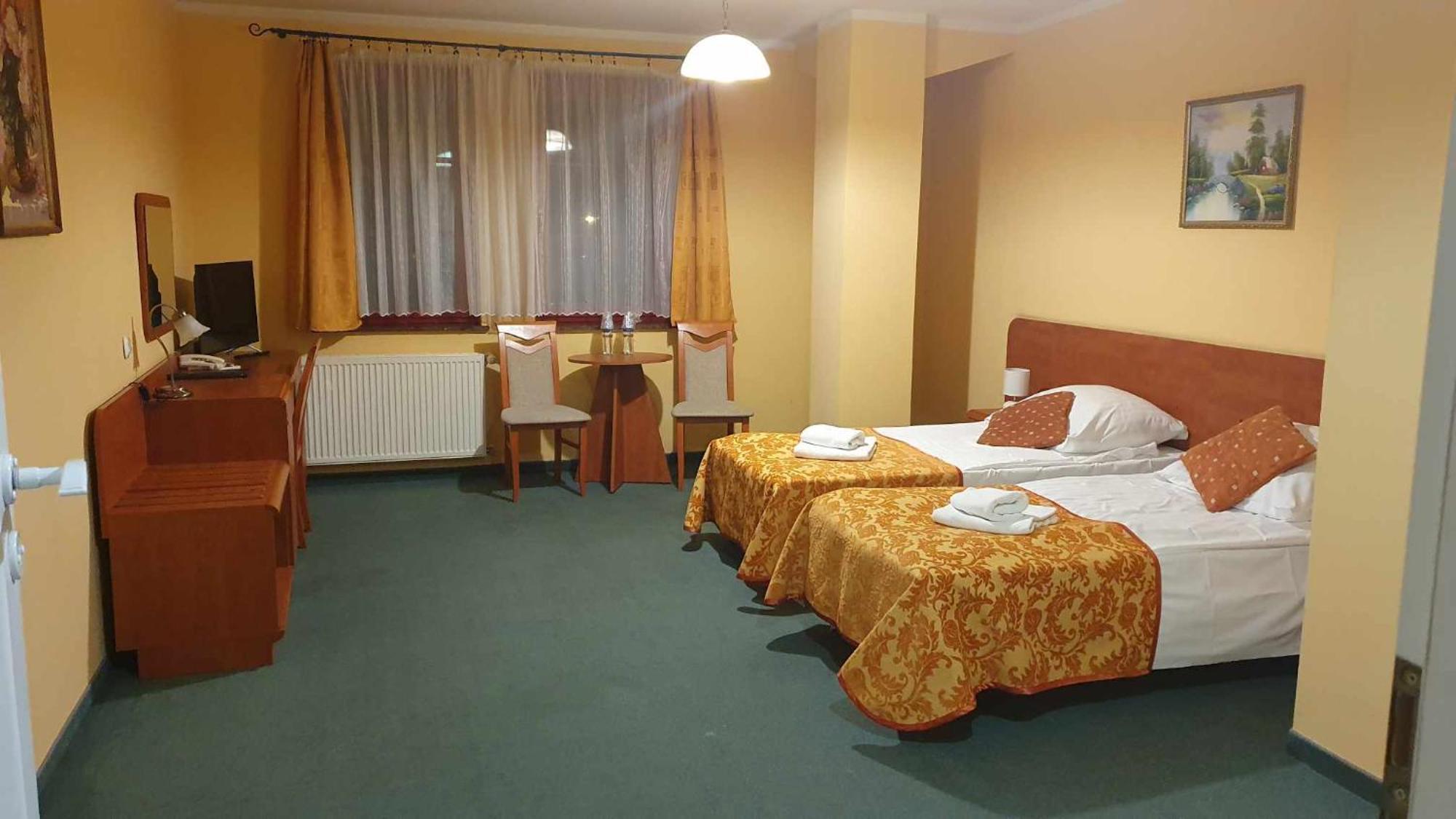 Hotel Spichlerz Старгард-Щециньски Экстерьер фото