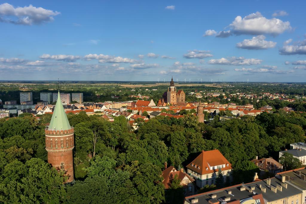Hotel Spichlerz Старгард-Щециньски Экстерьер фото