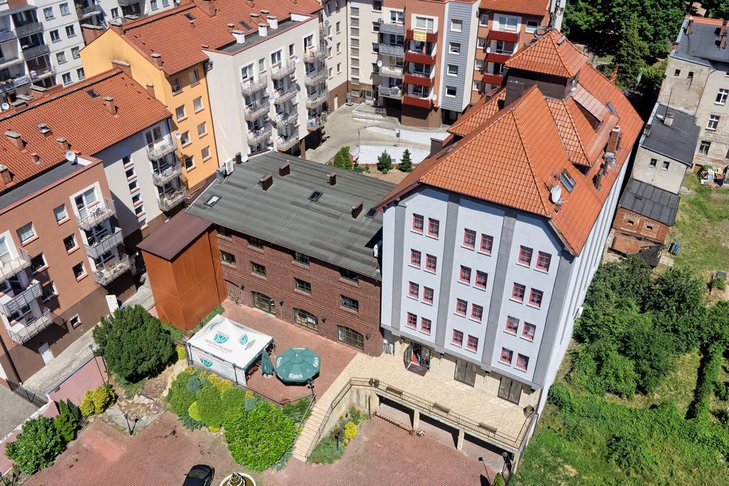 Hotel Spichlerz Старгард-Щециньски Экстерьер фото