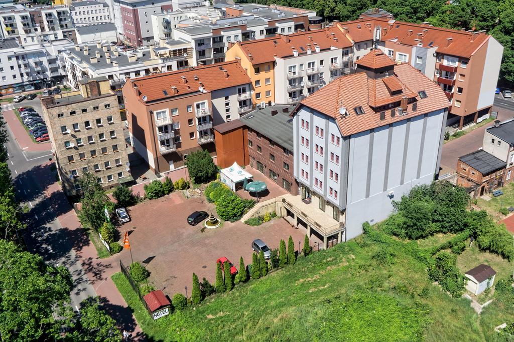 Hotel Spichlerz Старгард-Щециньски Экстерьер фото
