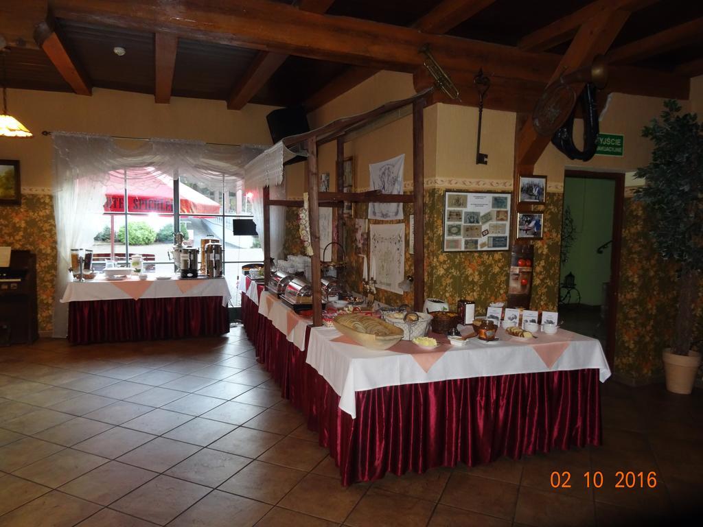 Hotel Spichlerz Старгард-Щециньски Экстерьер фото